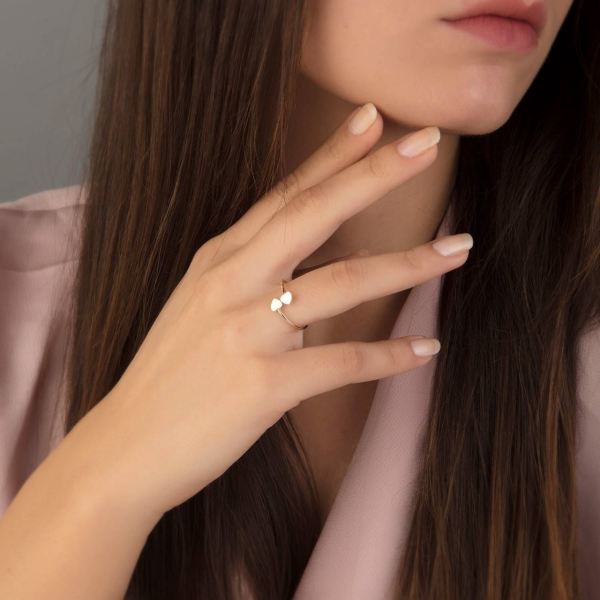 Kalpli Çatal Yüzük